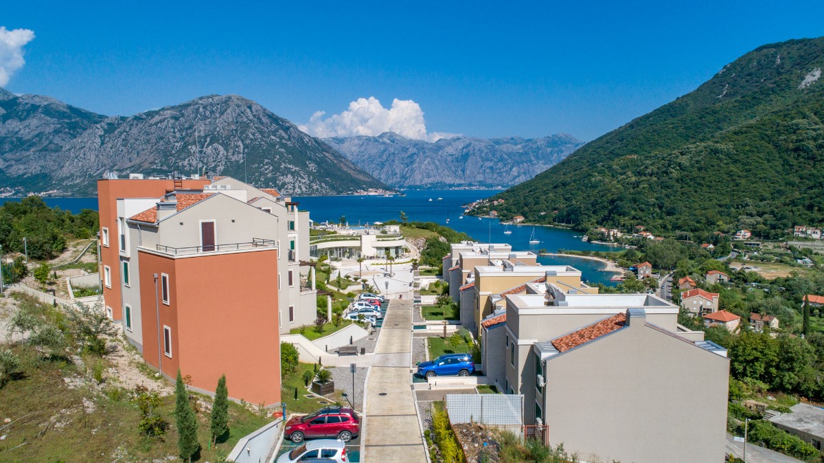 Two-Bedroom Apartment in the Gated Lavender Bay Complex, Morinj, Bay of Kotor